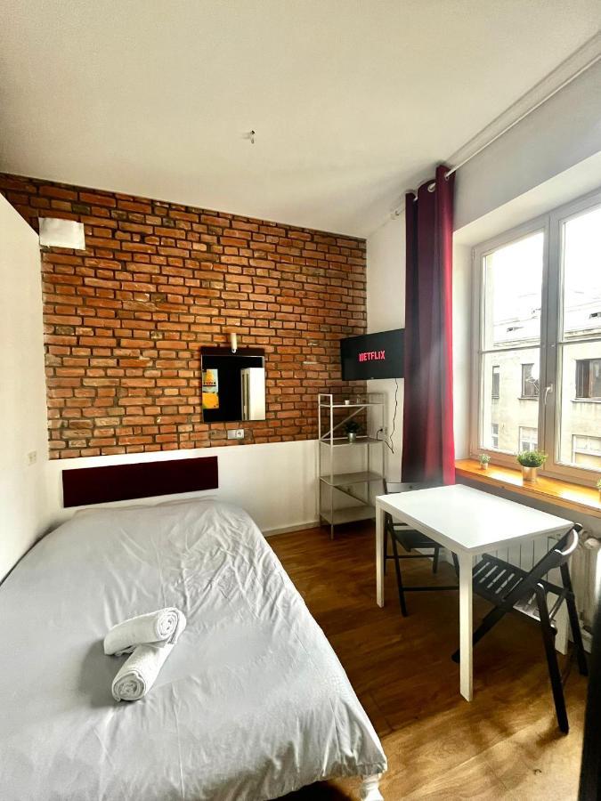 Bezagenta Rooms Centrum Warschau Exterior foto