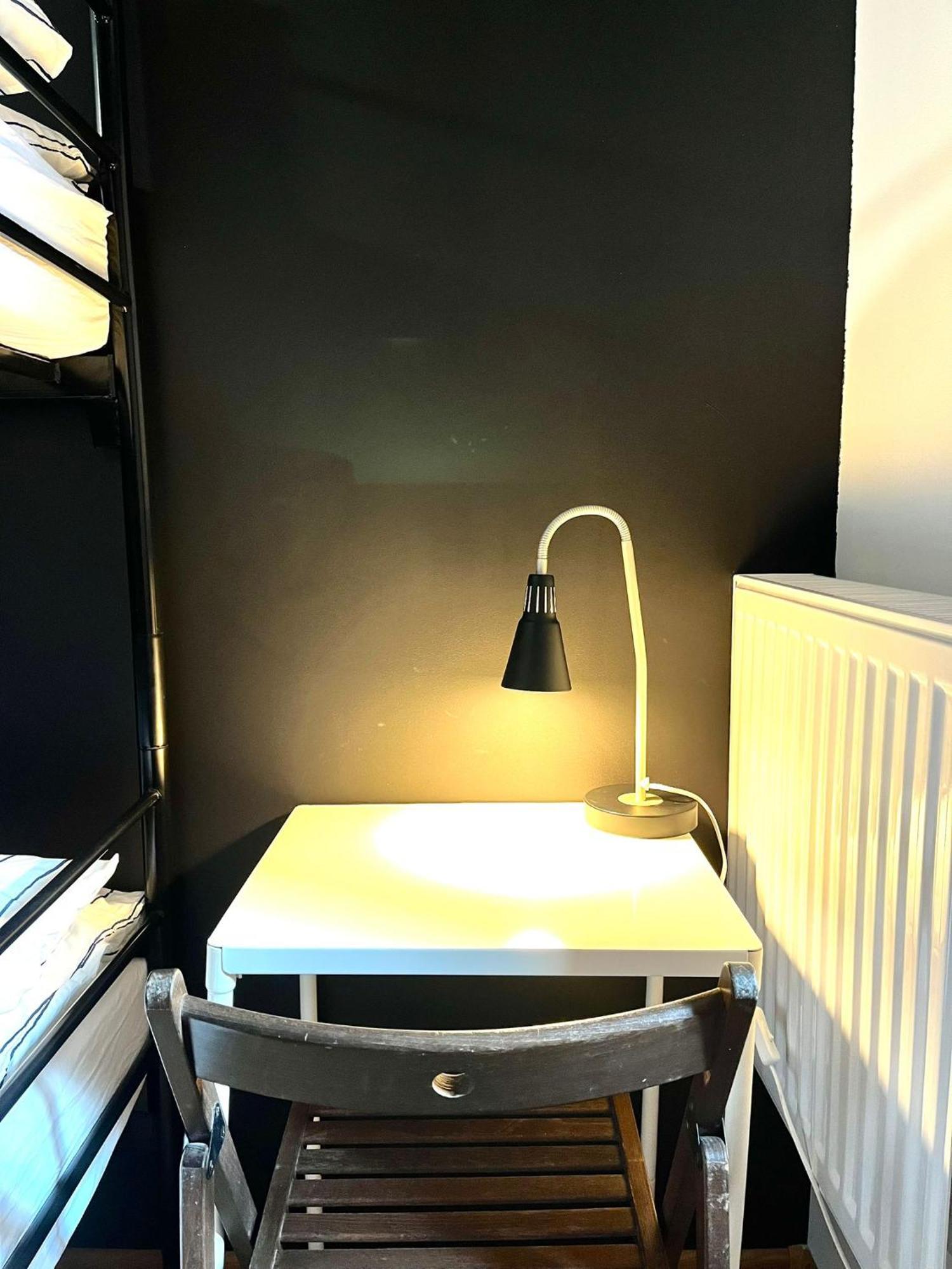 Bezagenta Rooms Centrum Warschau Zimmer foto