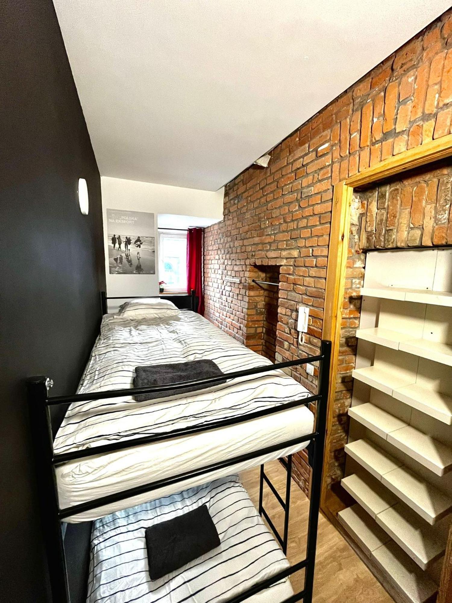 Bezagenta Rooms Centrum Warschau Zimmer foto