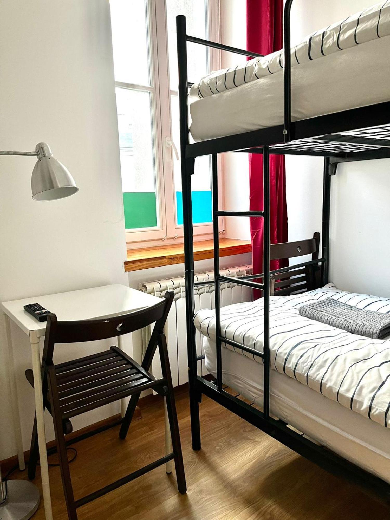Bezagenta Rooms Centrum Warschau Zimmer foto